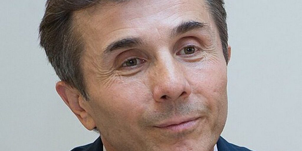 «Грузинская мечта» отпраздновала победу на выборах на фоне протестов