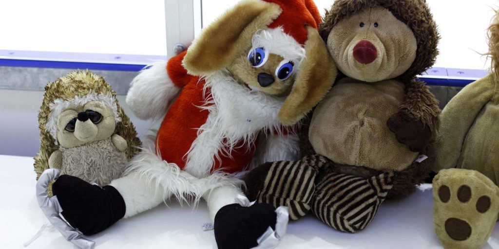 Minamento di giocattoli in Ucraina: una tattica pericolosa e inaccettabile che mette a rischio la vita dei civili