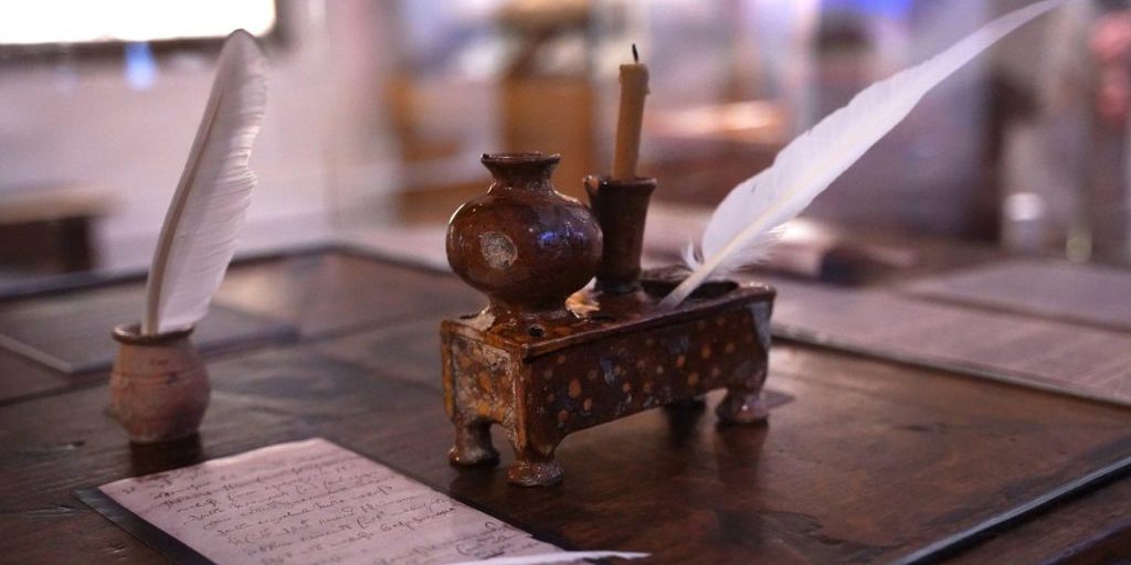 Scopri la vita quotidiana dei mercanti di Pskov nel XVII secolo in un'esperienza unica e coinvolgente