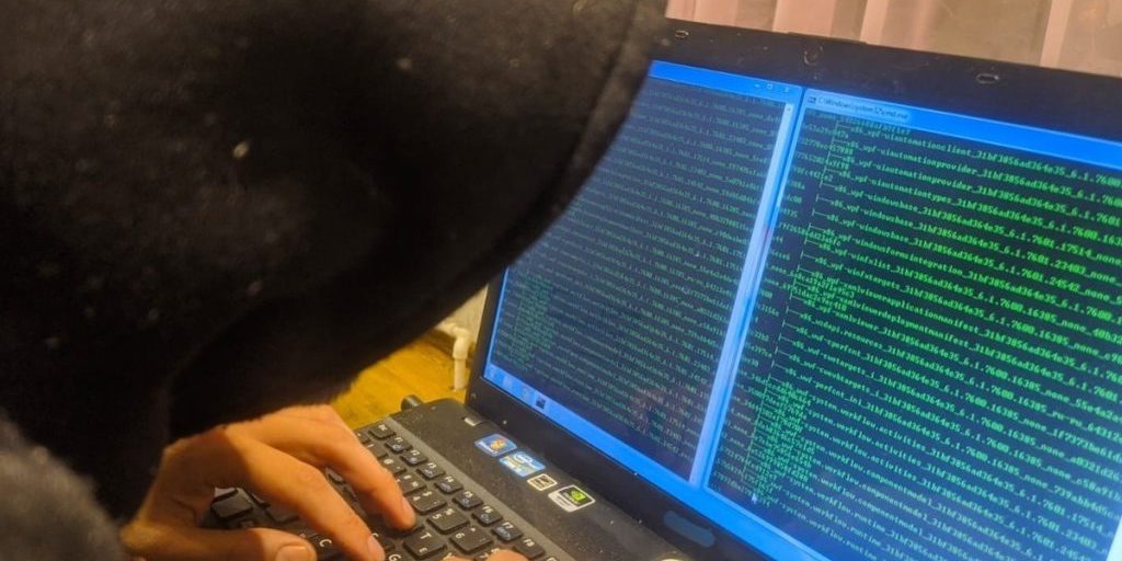 Мошенники обманывают вологжан, представляясь работниками Росреестра