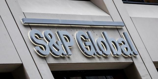 S&amp;P mantiene la valutazione A+ della Francia, un mese dopo la riduzione