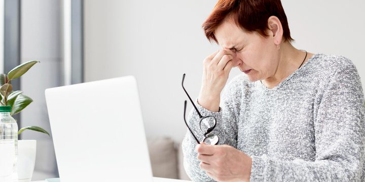 Тамбовчанам рассказали, как бороться с синдромом сухого глаза