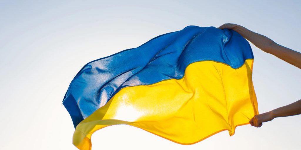 922e9ee5edbd21bc014aa9d3ba007d7b