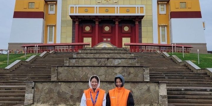 Волонтеры работают в центральном хуруле