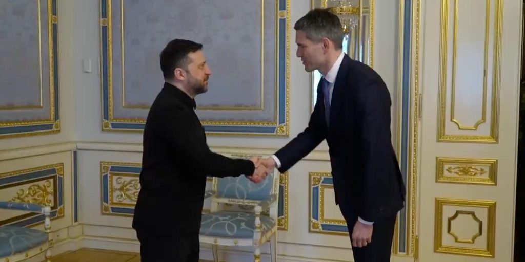 9351c67357633face70ee061a3170686-1