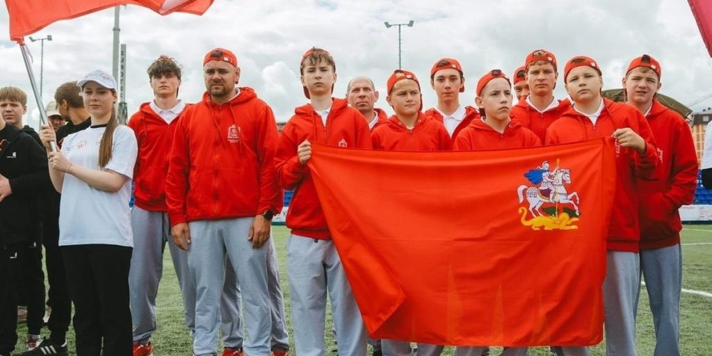 Squadra di Serpuchov vince la Spartachiada russa di unified mini-calcio in Daghestan