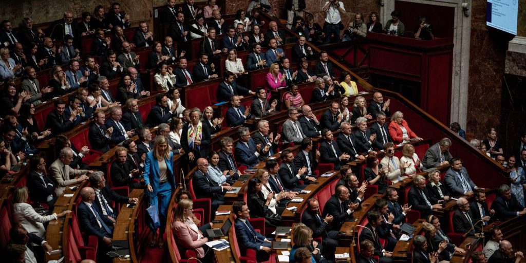 «On ne sait pas où on va»: à l’Assemblée, les députés minés par l’instabilité politique