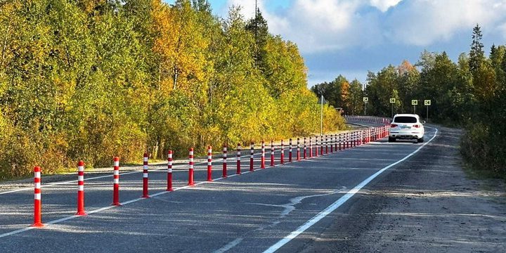 "Nuovi dossi stradali luminosi per una maggiore sicurezza stradale nella regione di Murmansk"
