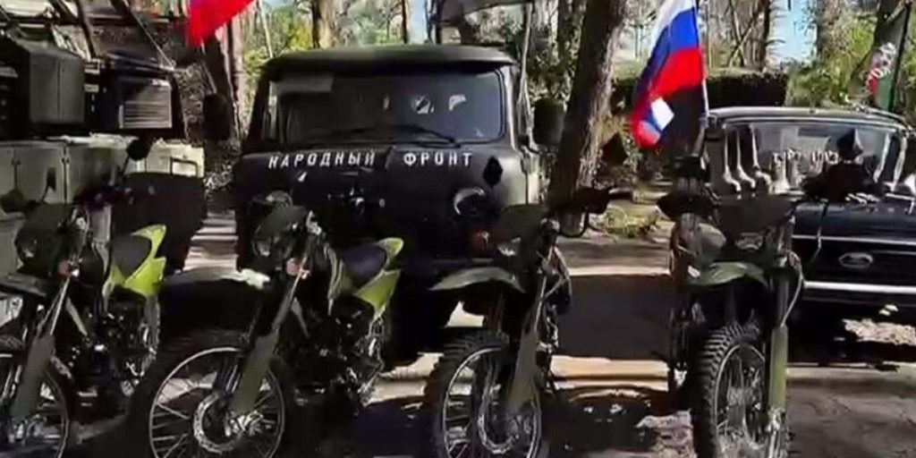 Народный фронт ЛНР передал бойцам технику в рамках акции «Все для Победы!» в День танкиста