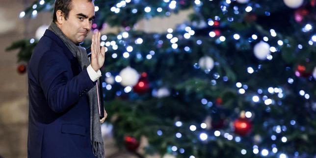 Il governo francese presenta il bilancio 2024 e considera l'uso dell'articolo 49.3 per approvarlo senza voto