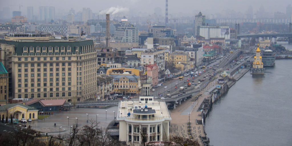 Kiev: solo un terzo della città ha elettricità a causa di attacchi russi sull’infrastruttura energetica