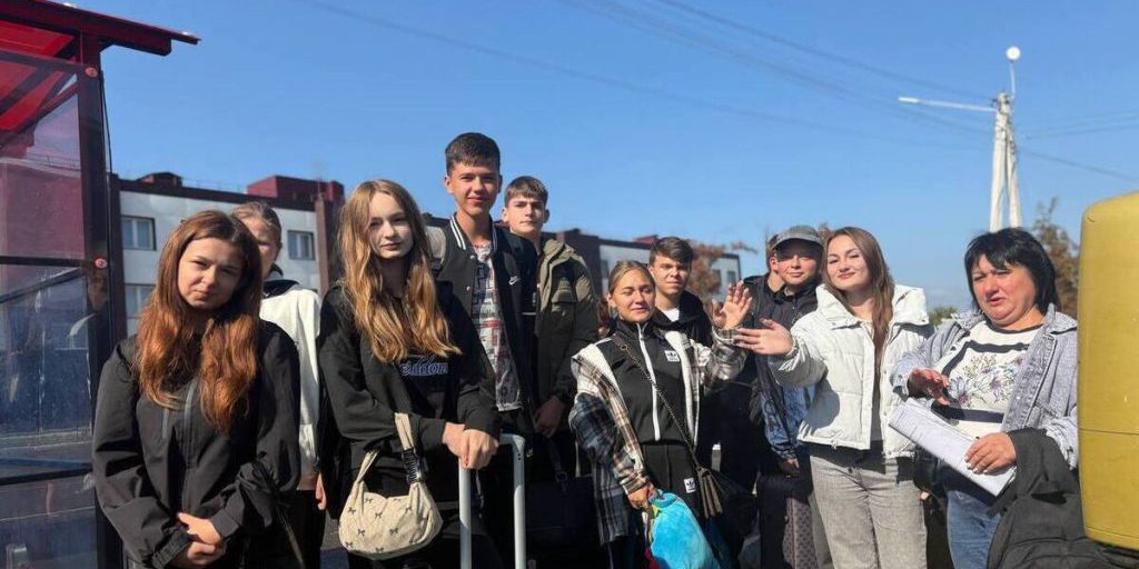 Управлять роботами и создавать биопродукты научатся дети из Волновахи на Ямале