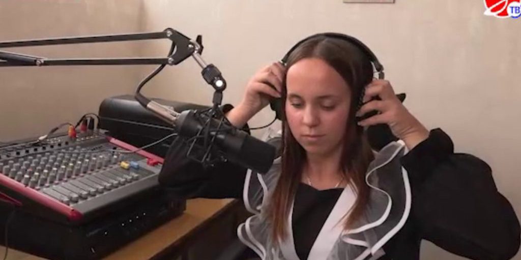 Нововодянская школа начала собственное радиовещание