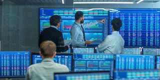 Risultati del primo semestre 2025 delle società quotate su Euronext Growth Milan: crescita dei ricavi ma utili in calo e generazione di cassa debole