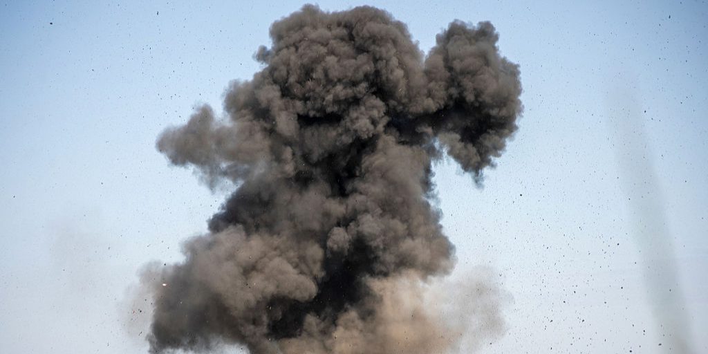 Forze russe colpiscono infrastrutture di trasporto e porto nell'Oblast di Odesa