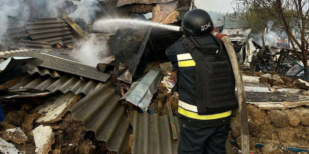 Russians kill woman and injure four in Dnipropetrovsk Oblast