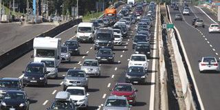 Francia e Spagna in pressing sull'UE per mantenere divieto auto benzina e diesel al 2035