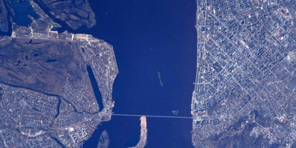 Saratov Celebra 435 Anni di Storia e Cultura con una Festa Cittadina Unica