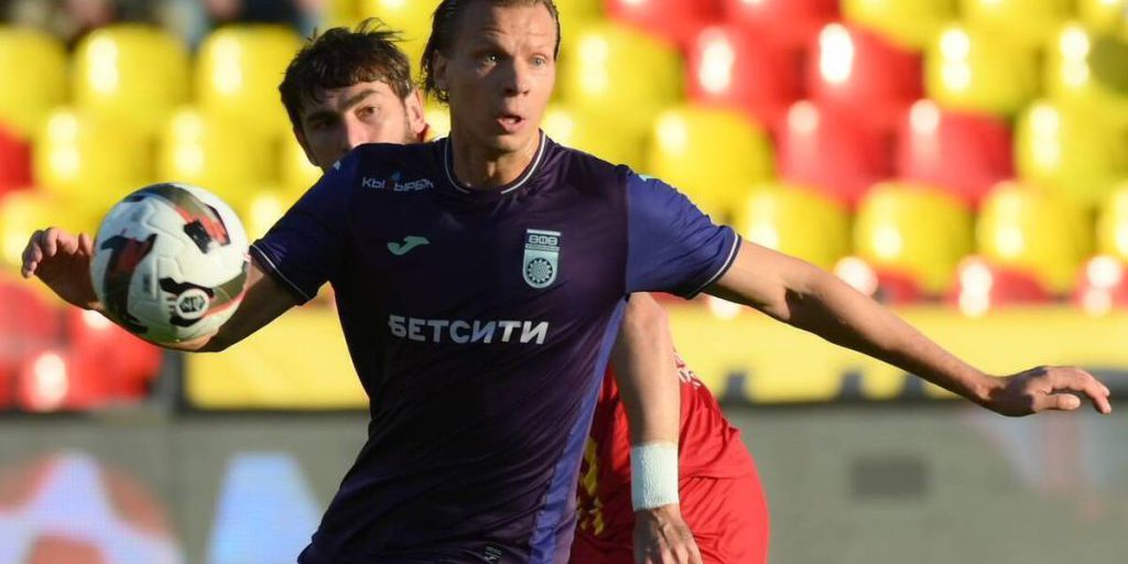 «Смех не от радости»: главный тренер «Уфы» прокомментировал ничью с «Арсеналом»