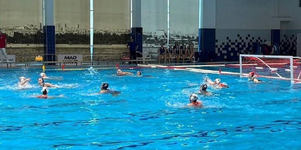 Sconfitta delle nuotatrici di Volgograd contro la squadra dell'Ural Eurasia nel campionato russo di pallanuoto femminile