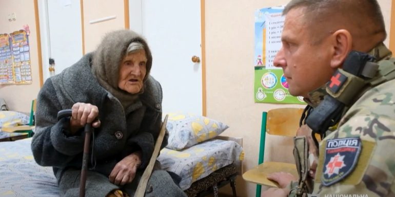 98-year-old Ukrainian woman who walked 10 km to flee occupation in Donetsk Oblast has passed away