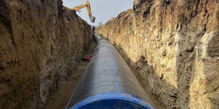 Residenti della DNR ricevono acqua gratuita grazie all'iniziativa di autolavaggi locali