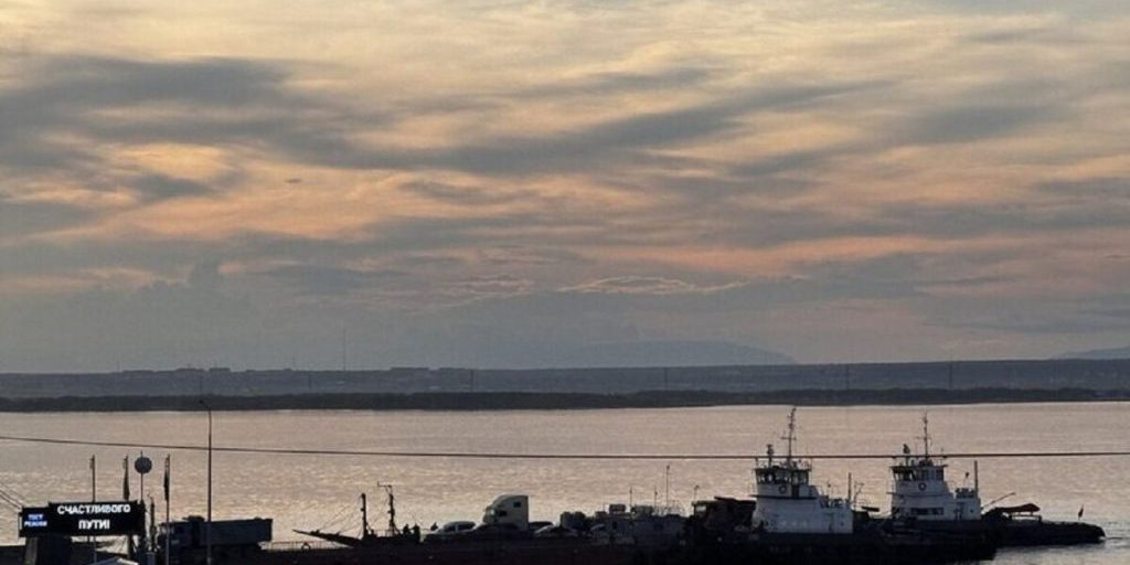 Ripresa del traffico sulla tratta Salekhard-Labitnangi: un passo avanti per l'economia e la vita quotidiana nella regione russa