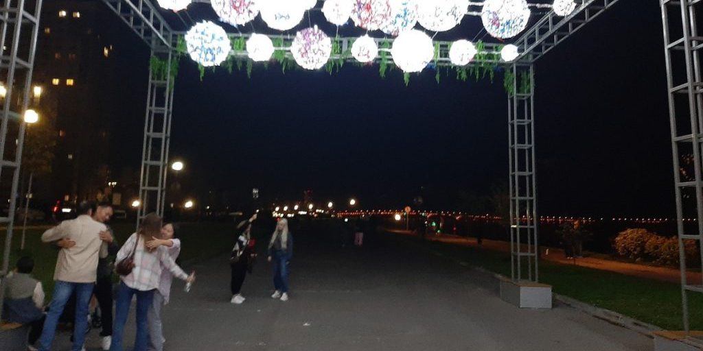 Minaccia di drone a Saratov: allarme sicurezza e possibili conseguenze per la regione