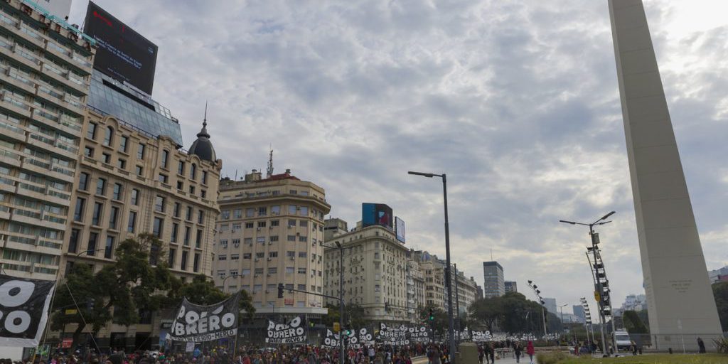 Трамп пригрозил одной стране полным прекращением финансовой помощи