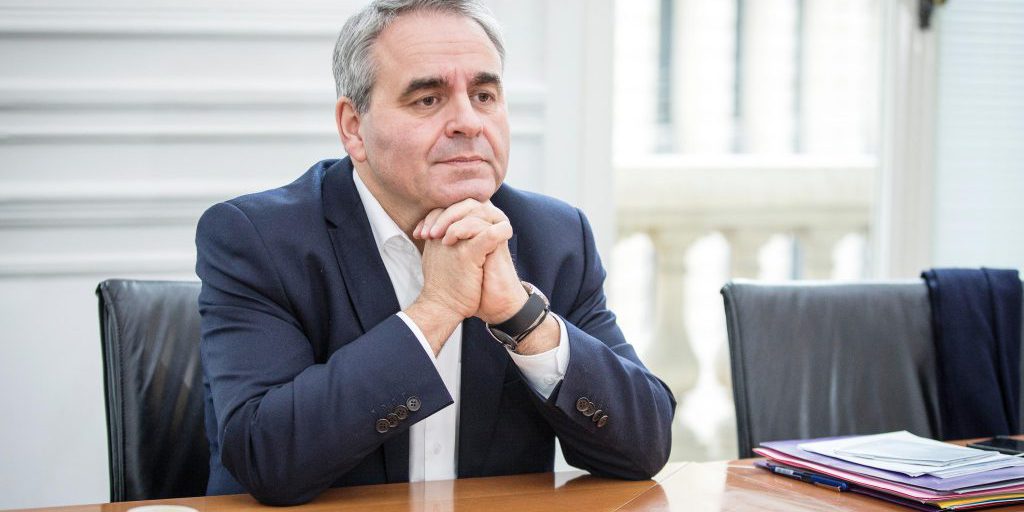 Xavier Bertrand, presidente degli Hauts‑de‑France, mira alla presidenza mantenendo distanza dal partito LR