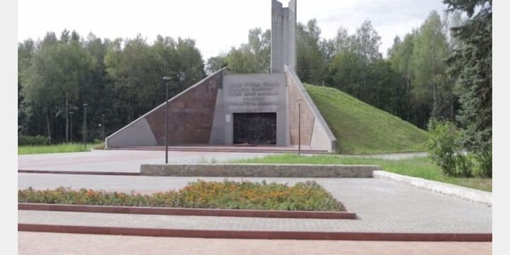 Rinnovamento dell'area intorno al Kurgan dell'Immortalità a Smolensk: un omaggio alla storia e alla cultura russa