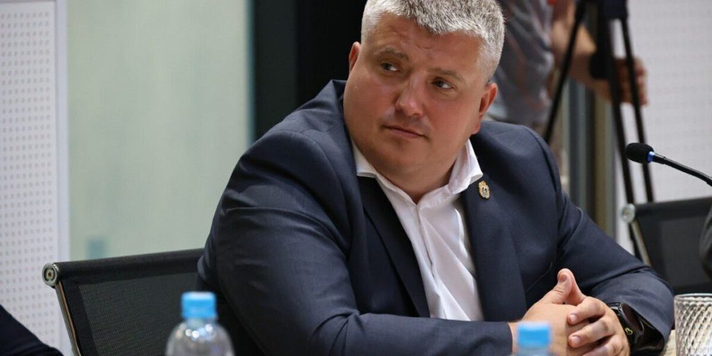 Crescita Economica in Russia: La Regione di Novgorod Si Afferma Come Polo di Investimenti Sotto la Guida di Dronov