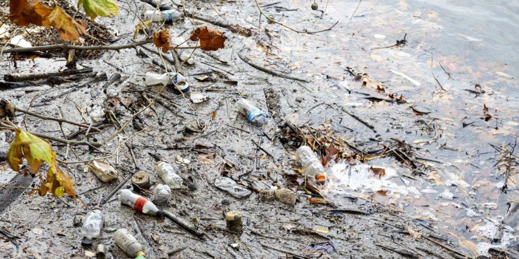 Etra installa nuove telecamere lungo il Brenta per contrastare l’abbandono di rifiuti