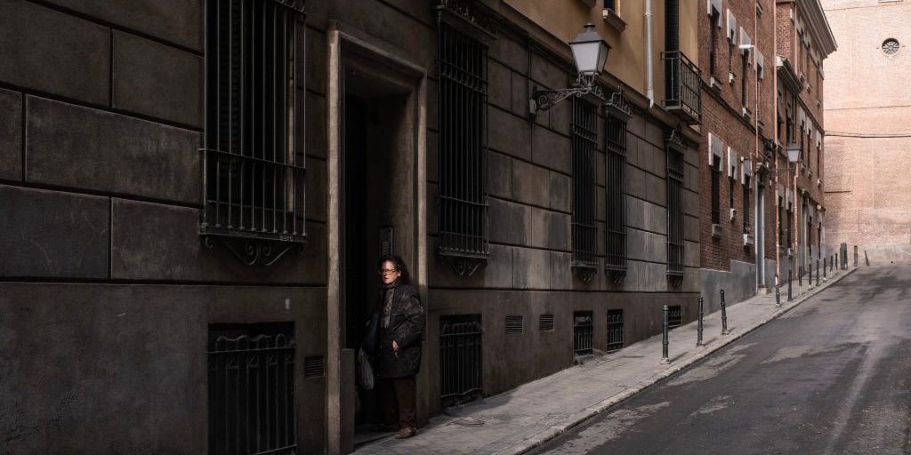 Casa de Alba a Madrid: nuovo progetto immobiliare non rinnova il contratto di 75 famiglie che temono la trasformazione in appartamenti turistici