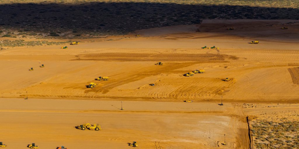 Trump sostiene che l'IA creerà molti posti di lavoro, ma i robot dovranno colmare le lacune