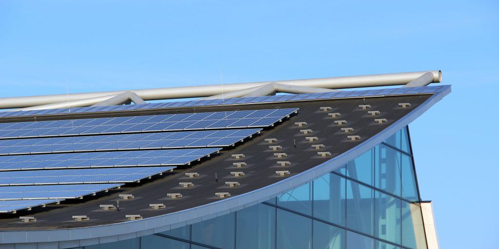 Ridurre l’energia del 8 % nonostante il traffico dati aumenti di nove volte