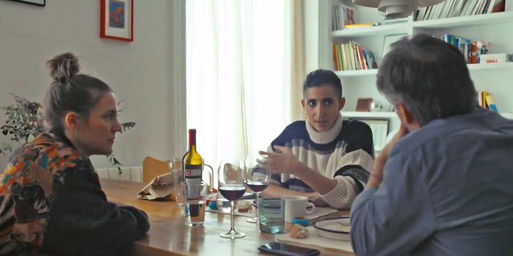 Alba Flores e Carla Simón parlano della morte dei genitori e della dipendenza dall’eroina su “Lo de Évole”