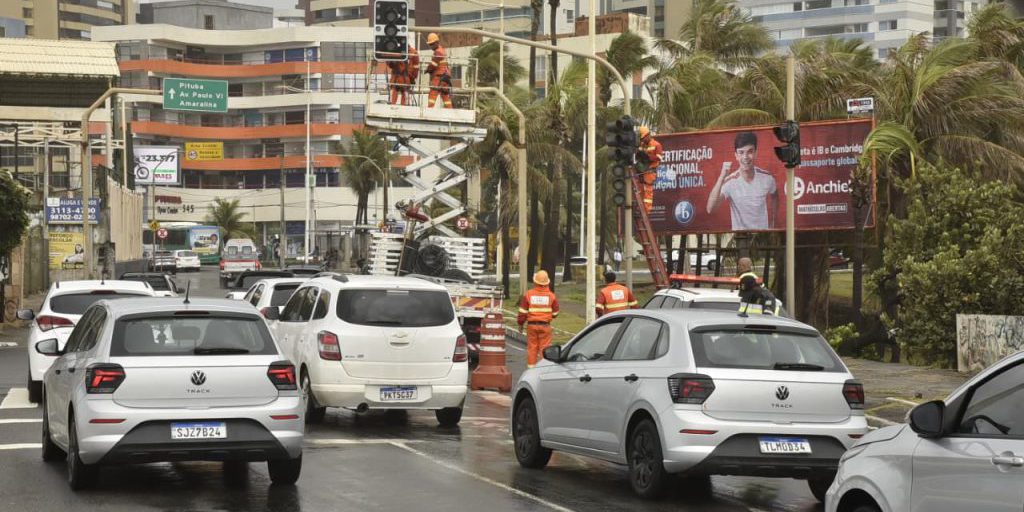 Chuva continua: Salvador entra em alerta laranja; entenda