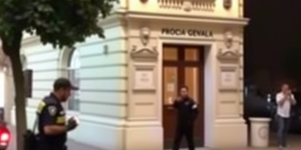 Colpo di arma da fuoco nei pressi della Procura Generale di Napoli: indagini in corso