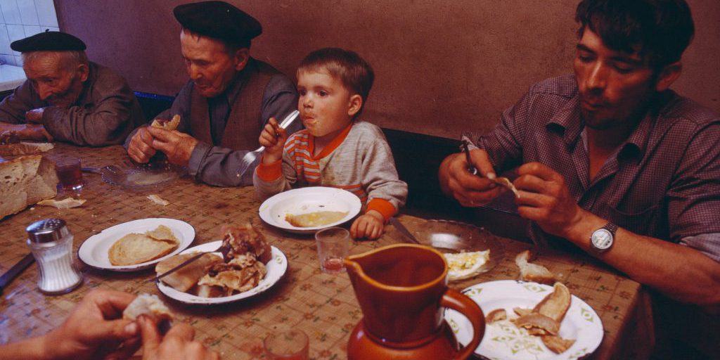 La nostalgia nella cazuela: la cucina come paesaggio di memoria