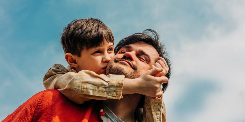 La desidealizzazione dei genitori: dal mito del padre ideale alla realtà