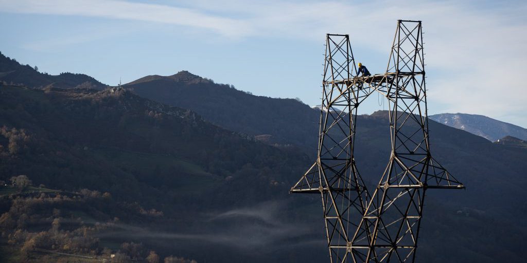 40 anni di Spagna: la nascita di Red Eléctrica e il modello globale di trasporto elettrico