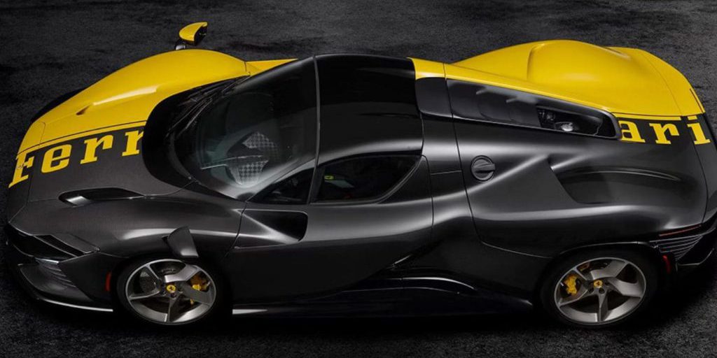 "La Ferrari Daytona SP3: un'auto unica, un record di vendita e un gesto di beneficenza"