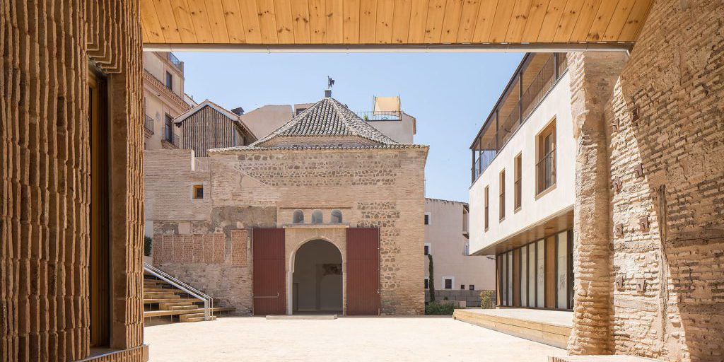 Rinascita di un palazzo medievale: il recupero del centro storico di Toledo