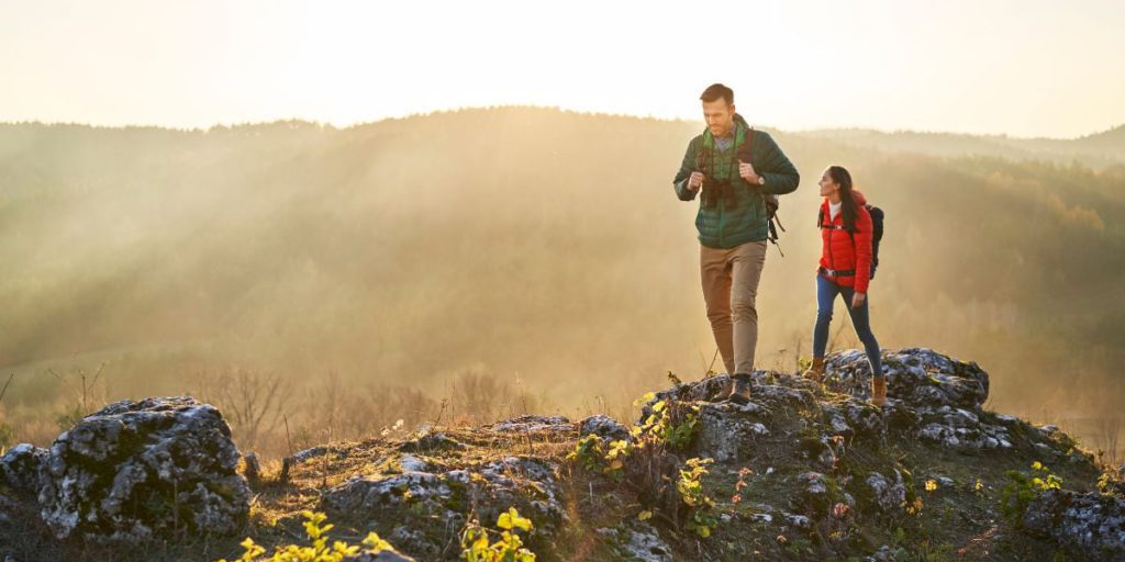 Scarpe da trekking Columbia e Salomon in offerta Black Friday su Amazon