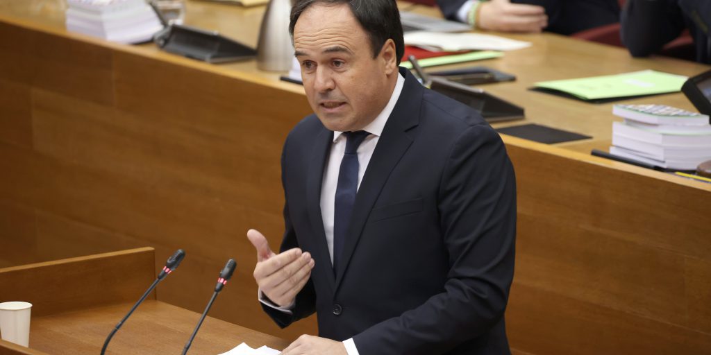 Presidente della Generalitat convoca i portavoce dei gruppi parlamentari per incontri di lavoro il 27 gennaio