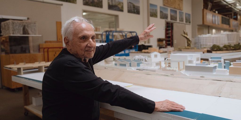 Frank Gehry e il Guggenheim di Bilbao: l'architettura che ha cambiato la città