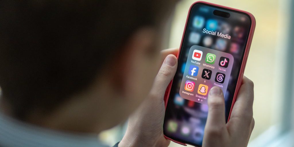 Non è possibile disattivare l'IA in Gmail o WhatsApp, ma è possibile limitarne l'uso