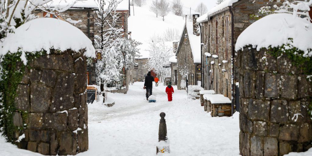 Il 2026 inizia con la borrasca Francis: piogge e possibili nevicate a partire da domenica