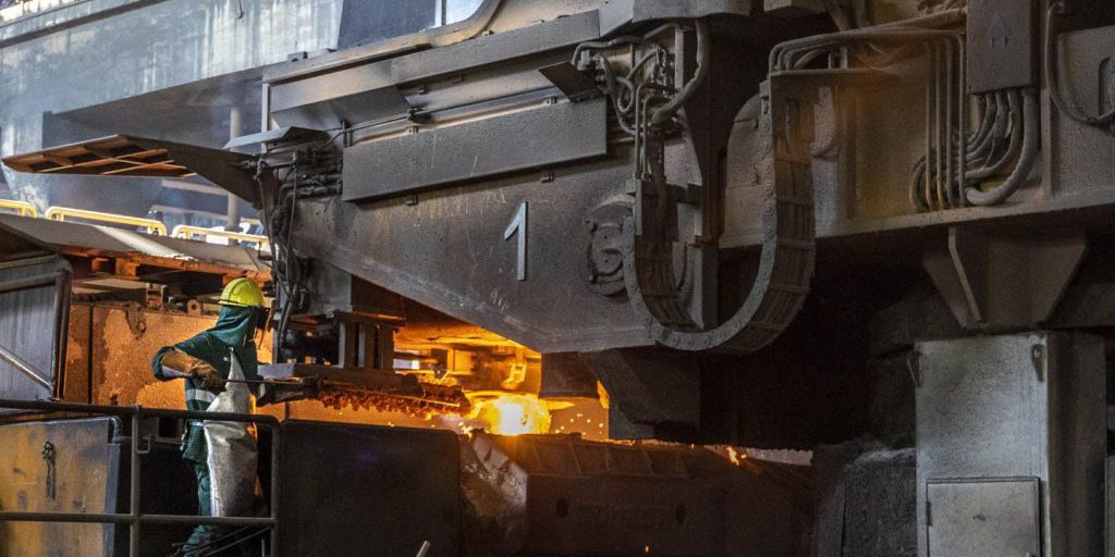 Acciaio, corsa agli investimenti per impianti a forno elettrico